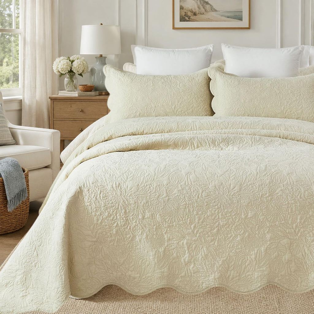 Beige Quilts Cotton Queen Size Bedspreads Elegant Botanical Matelasse Coverlet Luxury Scalloped Quilts