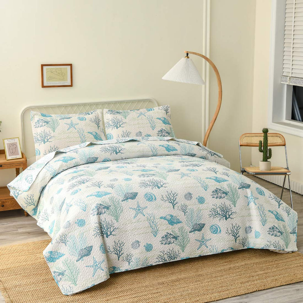 Reversible Coastal Beach Theme Quilt Set Ocean Coral Bedding Seaweed Bedspread Ocean Life Blue Green White