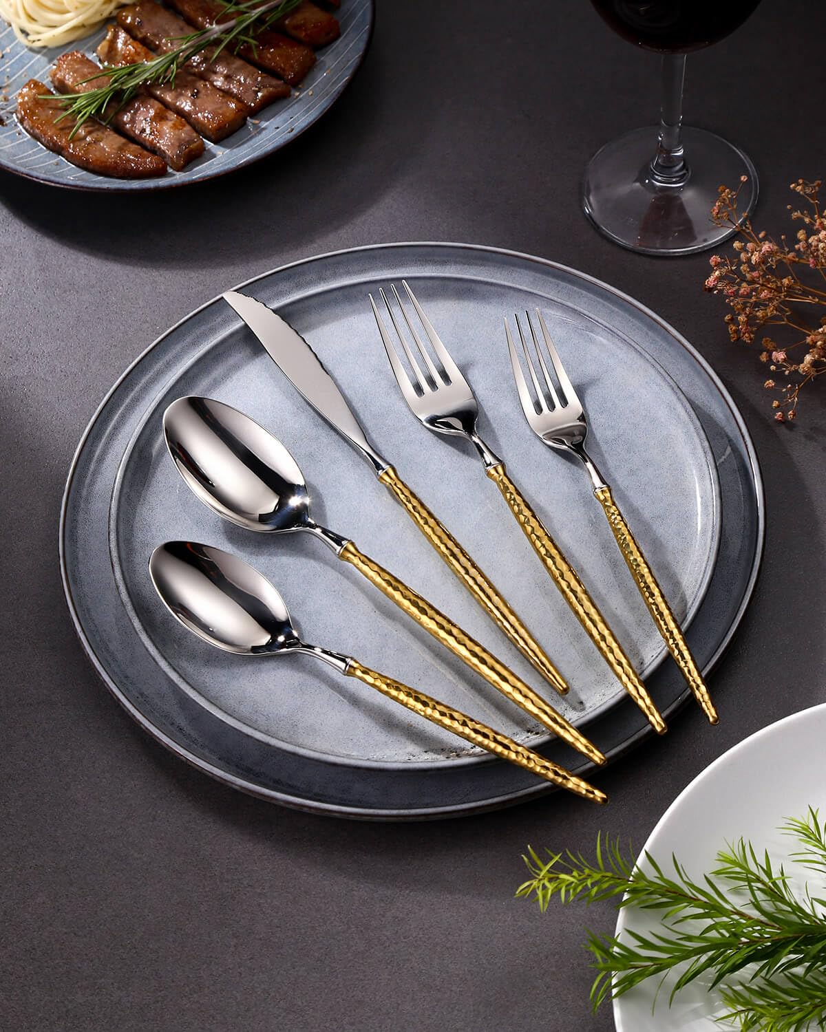 20-Piece Hammered Silver Gold Silverware Set,18/10 Stainless Steel Forging Heavy Duty Cutlery Set for 4, Luxury