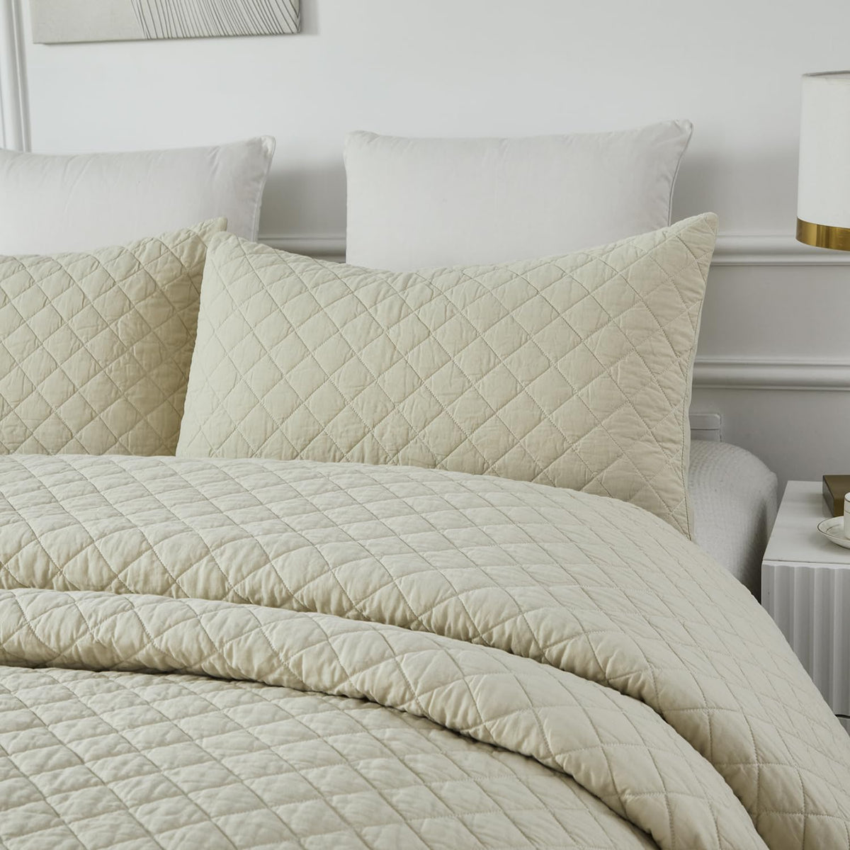 Beige Plaid Stitched Quilt Set Cotton All Season Coverlet