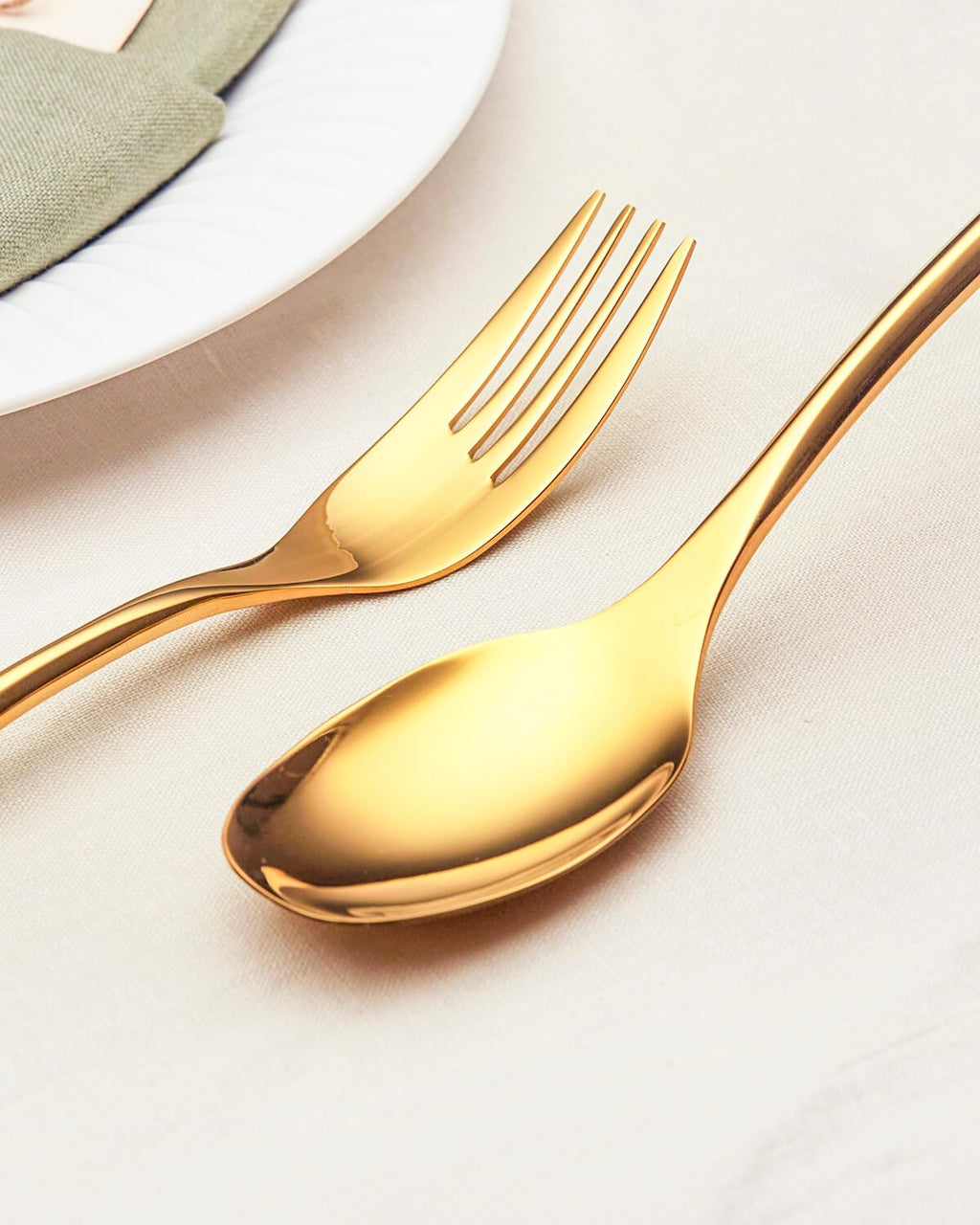 20-Piece Gold Silverware Set for 4,Modern 18/10 Stainless Steel Flatware Set,Luxury Cutlery Set,Unique Utensils Set