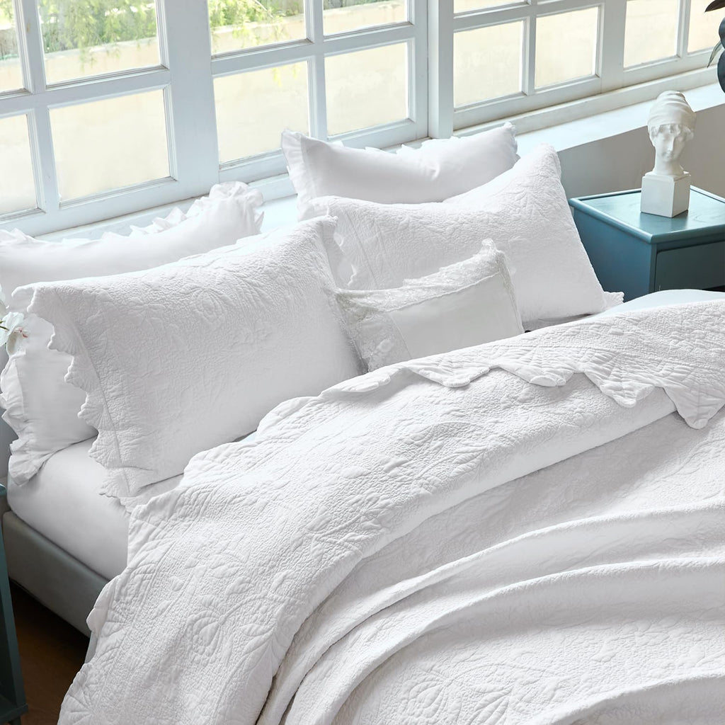 White Cotton Quilt Set Twin Scalloped Matelasse Coverlet 2PC