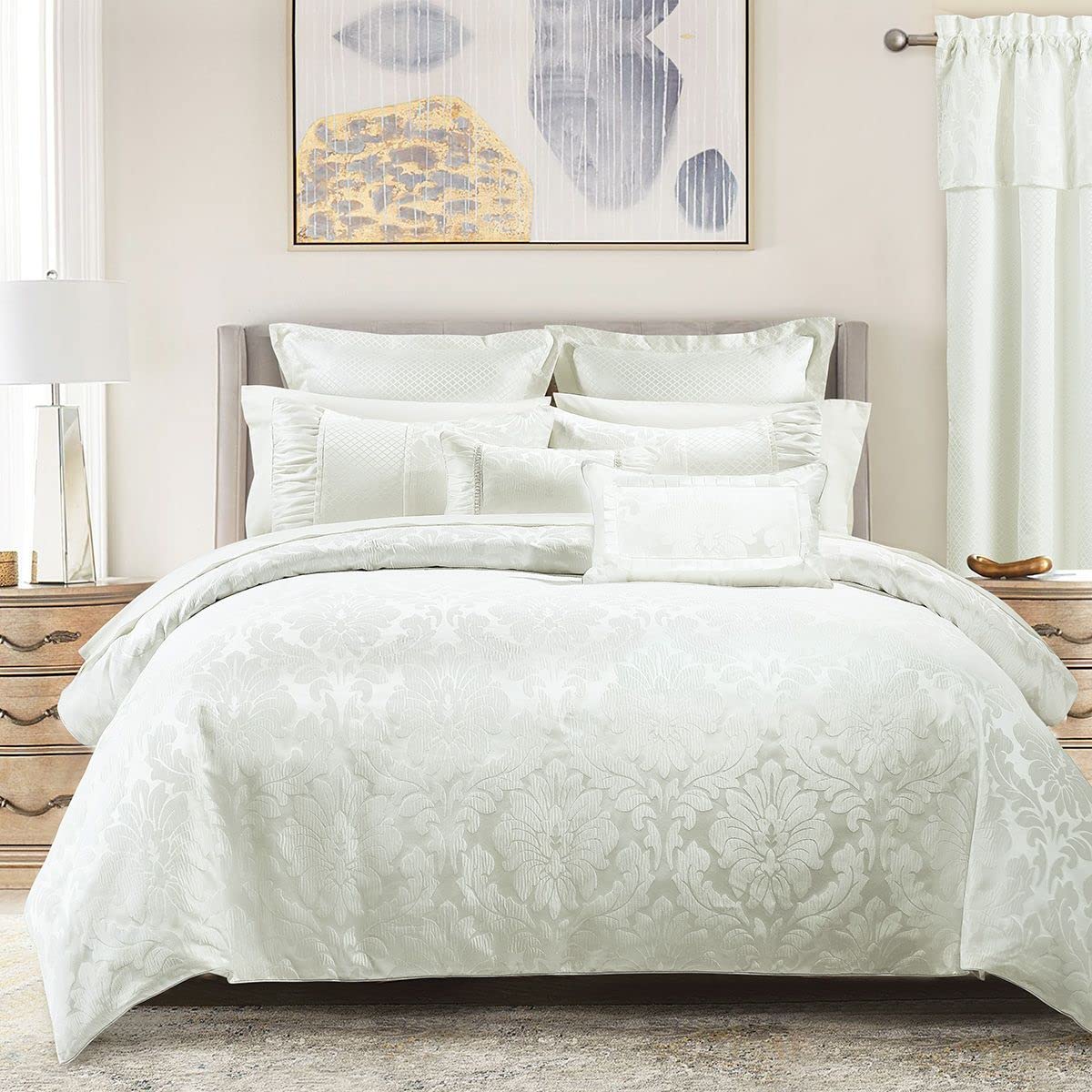 Hotel Bedding Luxury 8 Piece Sara Jacquard Comforter Set Including Duvet Cover Set and Down Alterntive Comforter