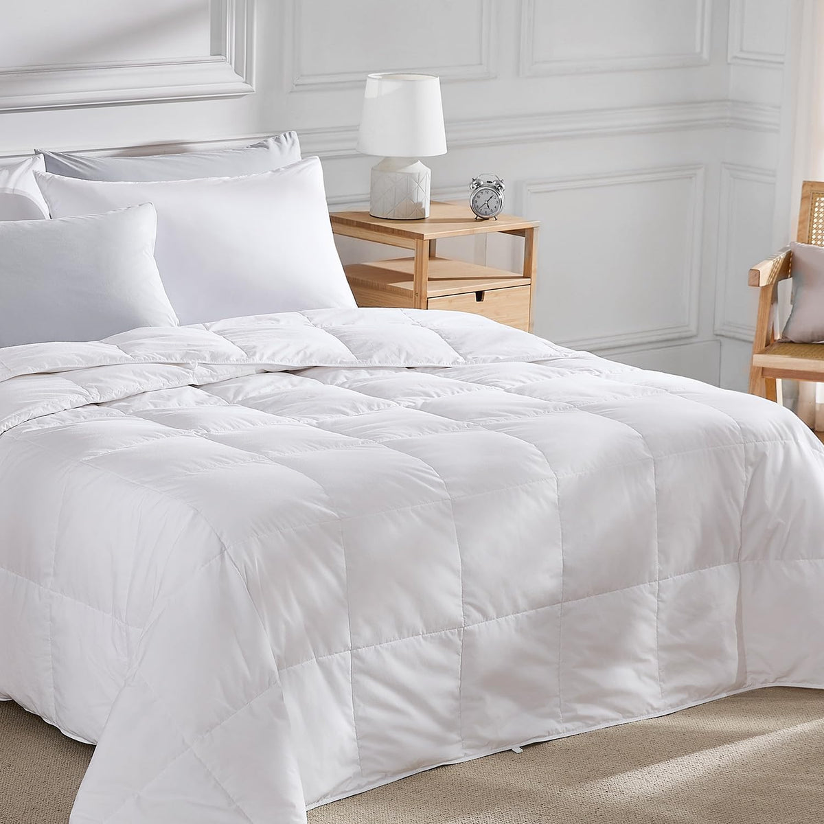 Lightweight Goose Feather Down Fiber Comforters King, Summer Duvet Insert, Ultra Soft, Breathable, Hotel Luxury