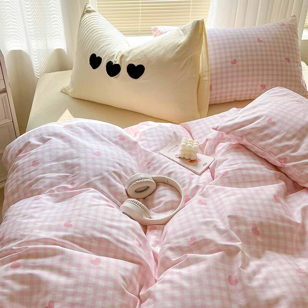 Pink and White Comforter Set Queen Size - Plaid Grid Checked Gingham Geometric Heart Pattern Printed Bedding Sets - 3