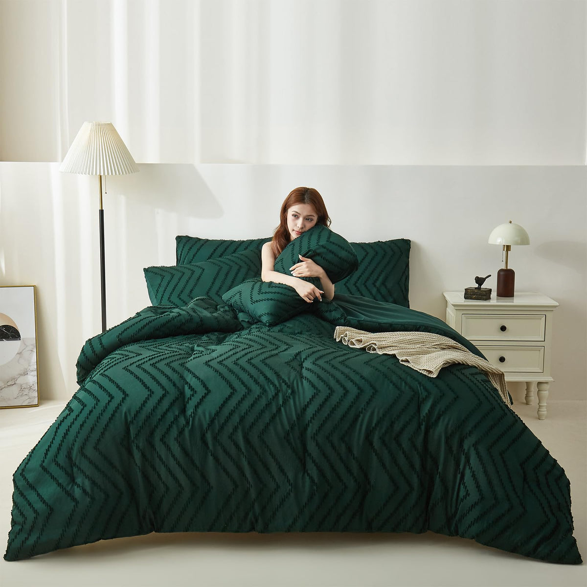 Tufted Boho King Size Comforter Set, Emerald Green Bohemian Farmhouse Bedding Set, 3 Pieces All Season Soft