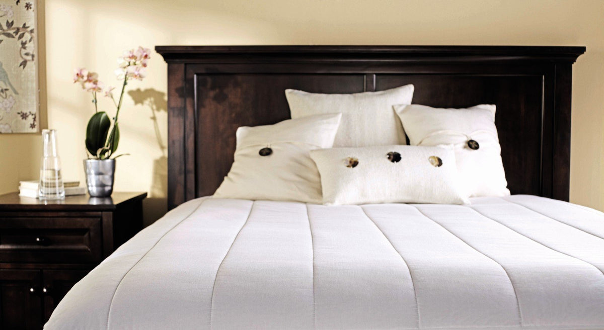 Heated Mattress Pad | Quilted Polyester, 10 Heat Settings, White, King