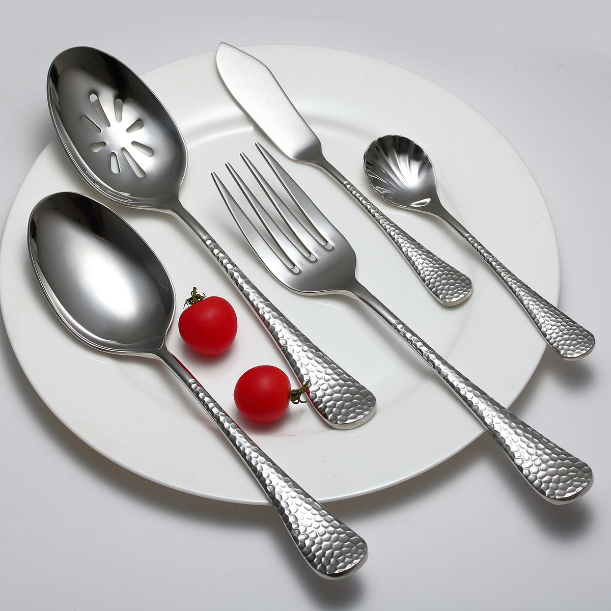 Premium 45 Piece Hammered Silverware Set with Smooth Edge, 18/10 Stainless Steel, Service for 8, Fine Flatware Set