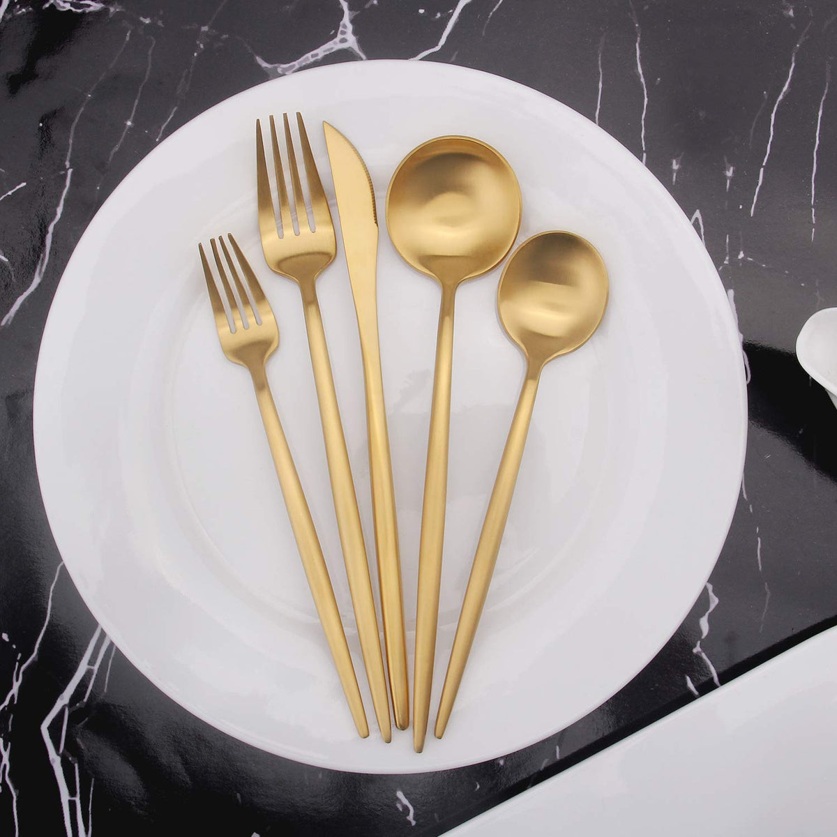 Matte Gold Silverware Set, 20 Piece Stainless Steel Cutlery Flatware Set, Kitchen Utensil Sets for 4, Tableware With