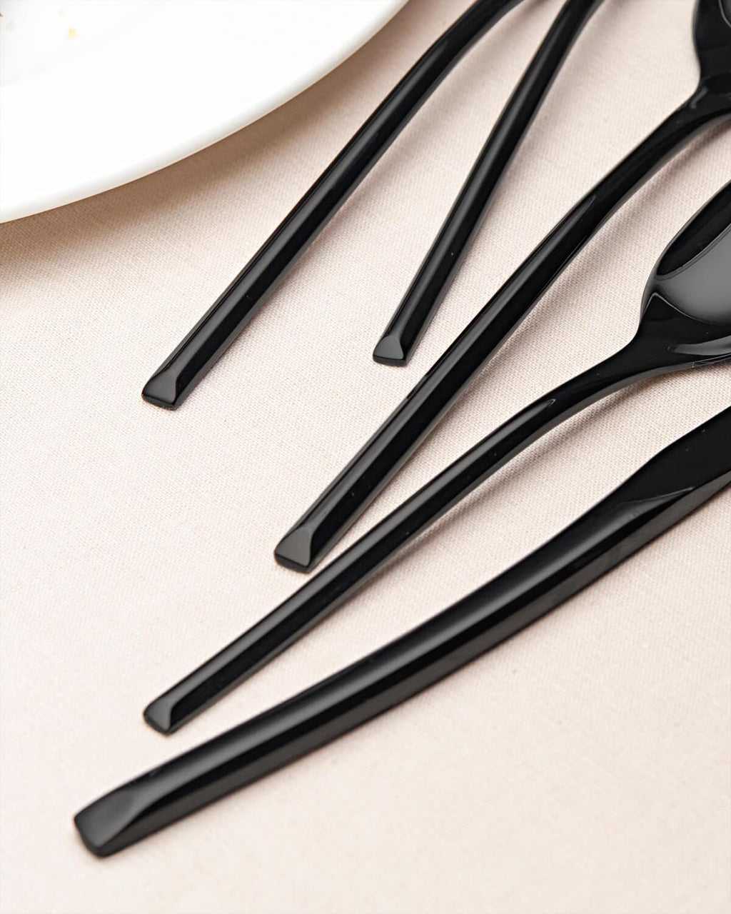 20-Piece Black Silverware Set for 4,Modern 18/10 Stainless Steel Flatware Set,Luxury Cutlery Set,Unique Utensils Set