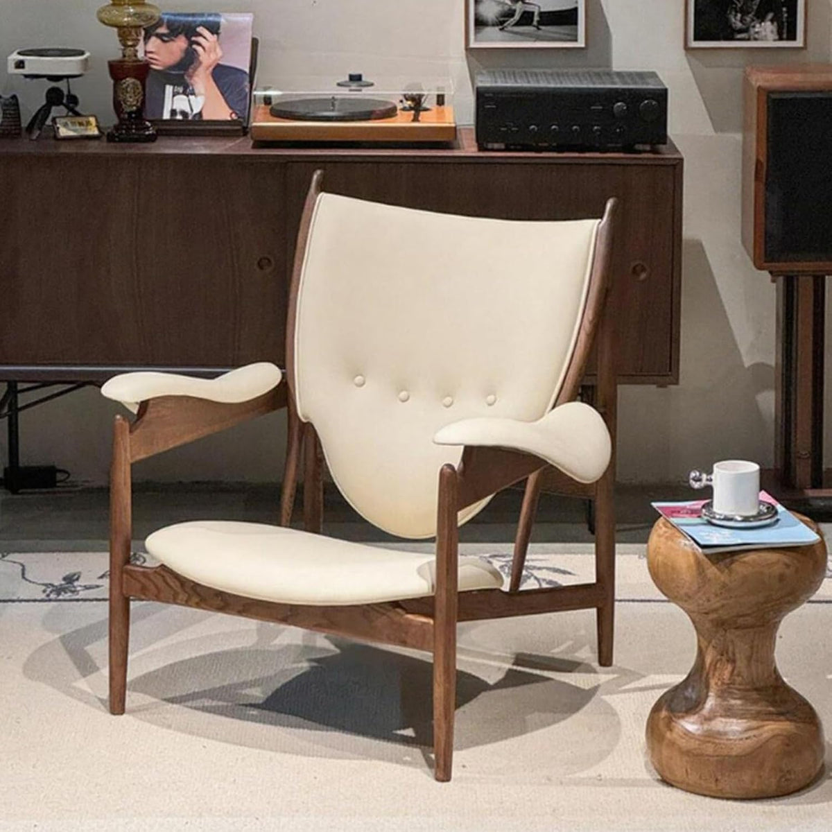 Inspired Chieftain Style Lounge Chair — Ivory White Top-Grain Leather, Walnut Frame
