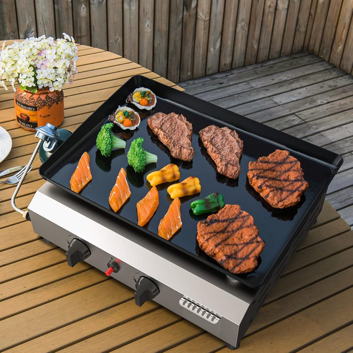 2-Burner Outdoor Propane Gas Griddle, 17-Inch Flat Top Grill, 20,000 BTU Portable Camping Griddle Station