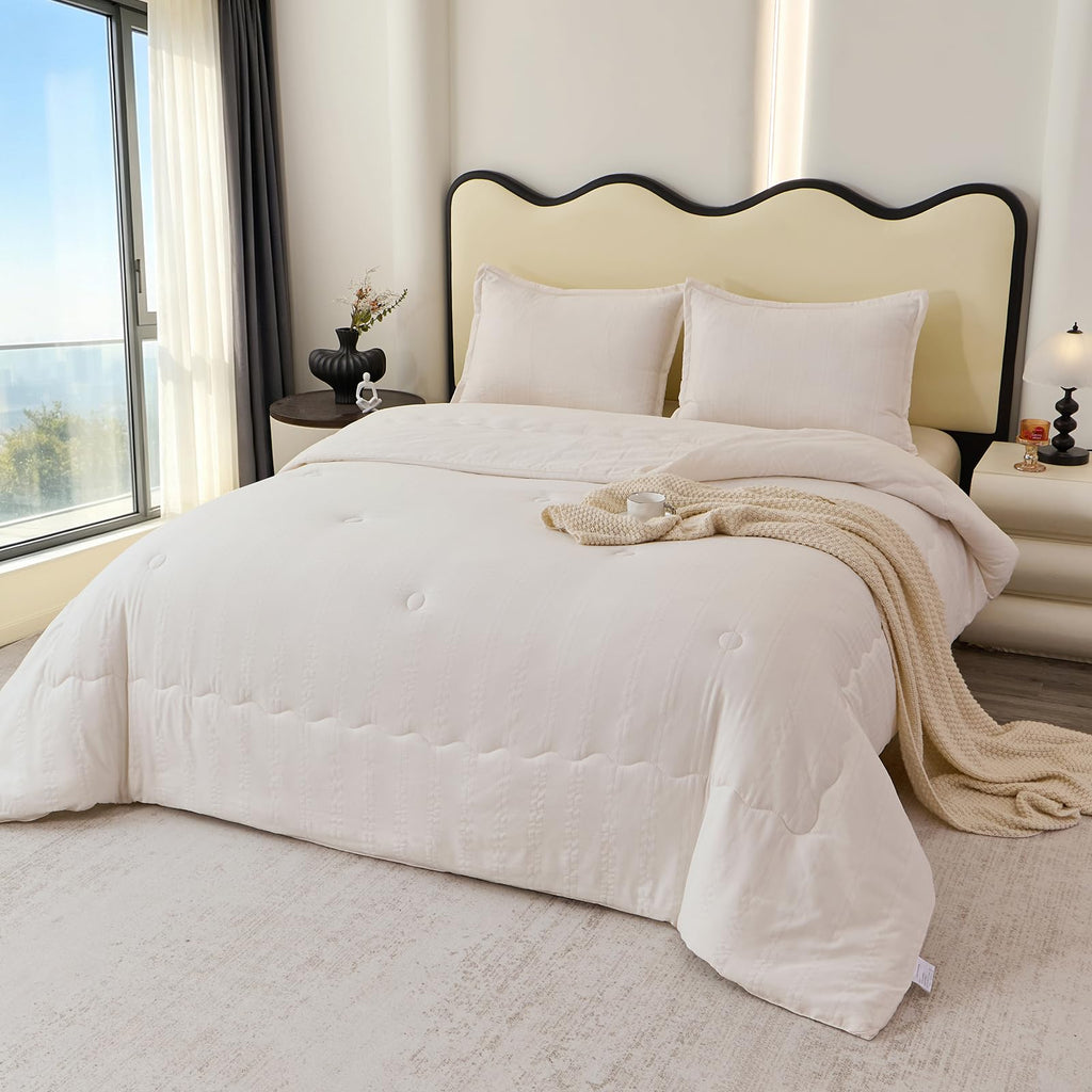 White Seersucker Striped Comforter Set, Lightweight