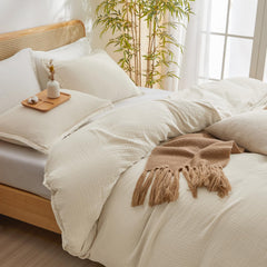 Minimalist Bedding