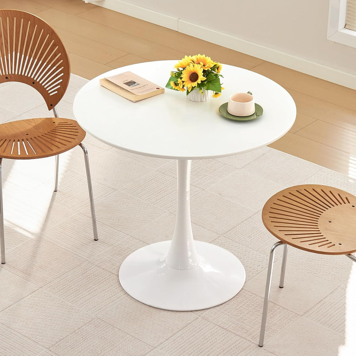 Inspired Saarinen Style Tulip Round Pedestal Dining Table — Pearl White, 31.5″ Round