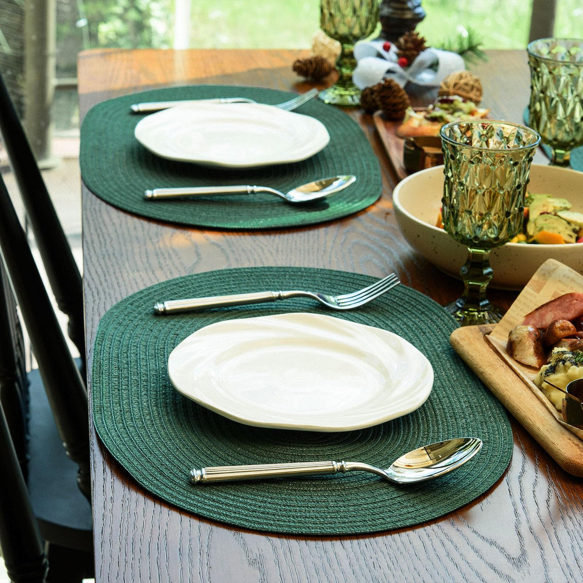 Placemats Set of 8, Woven Oval Braided Dining Table Mats(Sage Green)