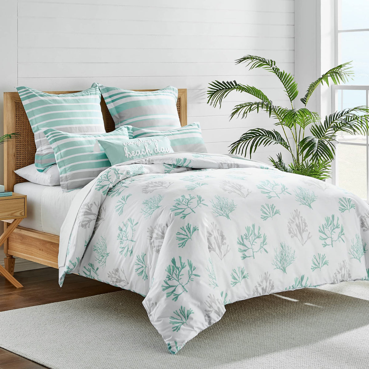 Truro Spa Duvet Cover Set - Duvet Cover + Standard Pillow Case - Stripe - Spa, Grey and White - Duvet Cover (68
