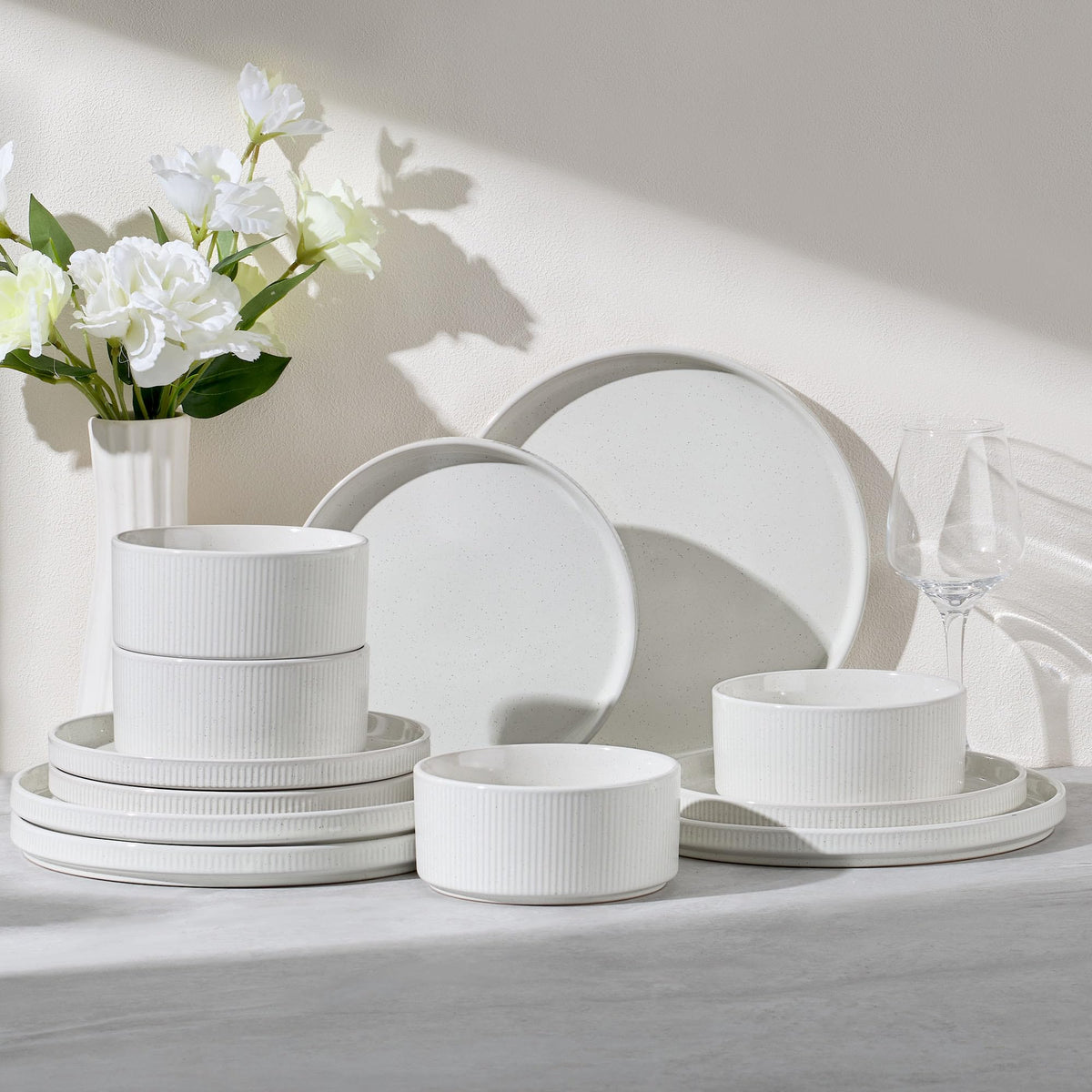 12-Piece Plates and Bowls Sets, Stoneware Dinnerware Dishes Set for 4