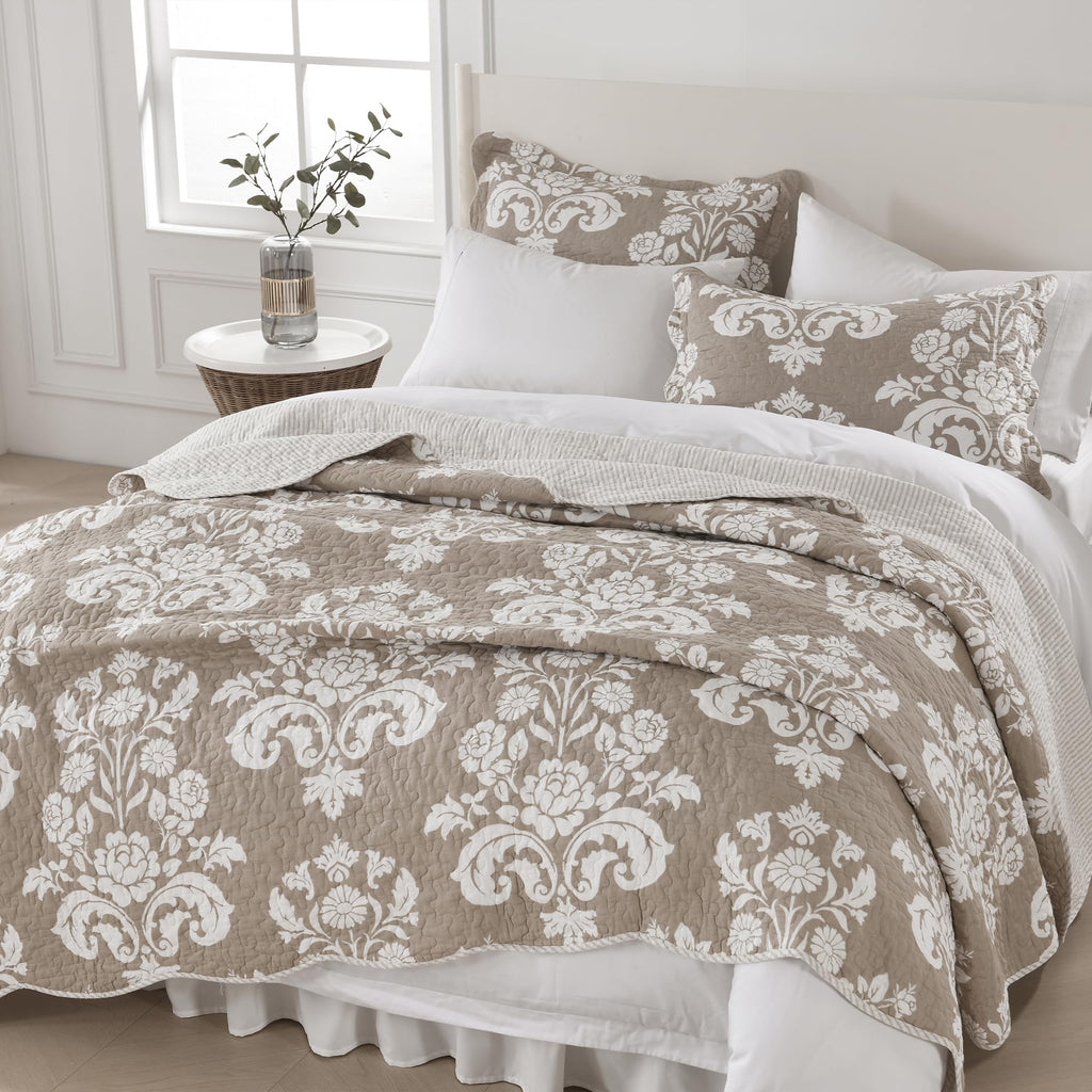 100% Cotton Farmhouse Reversible Quilt Set, Warm Taupe, 90"x98"