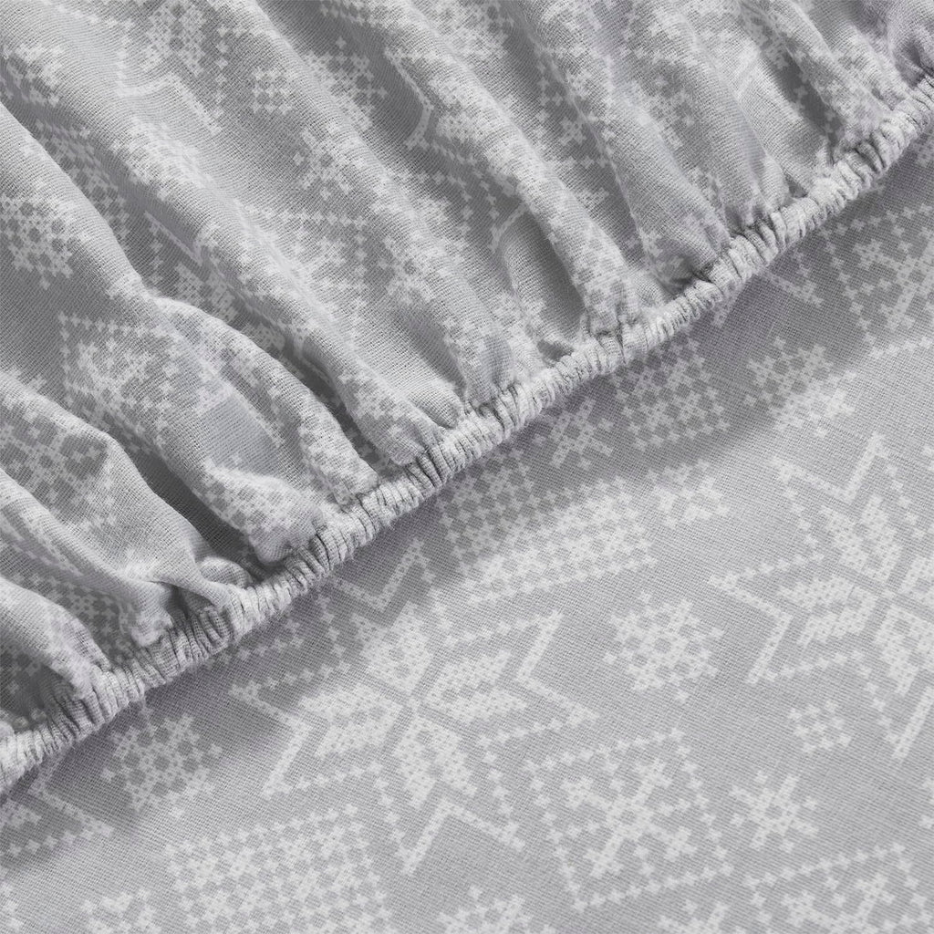 4-Piece Bed Sheet Set - Fitted & Flat Sheets & Matching Pillowcases | Cozy, Warm & Breathable | Triple