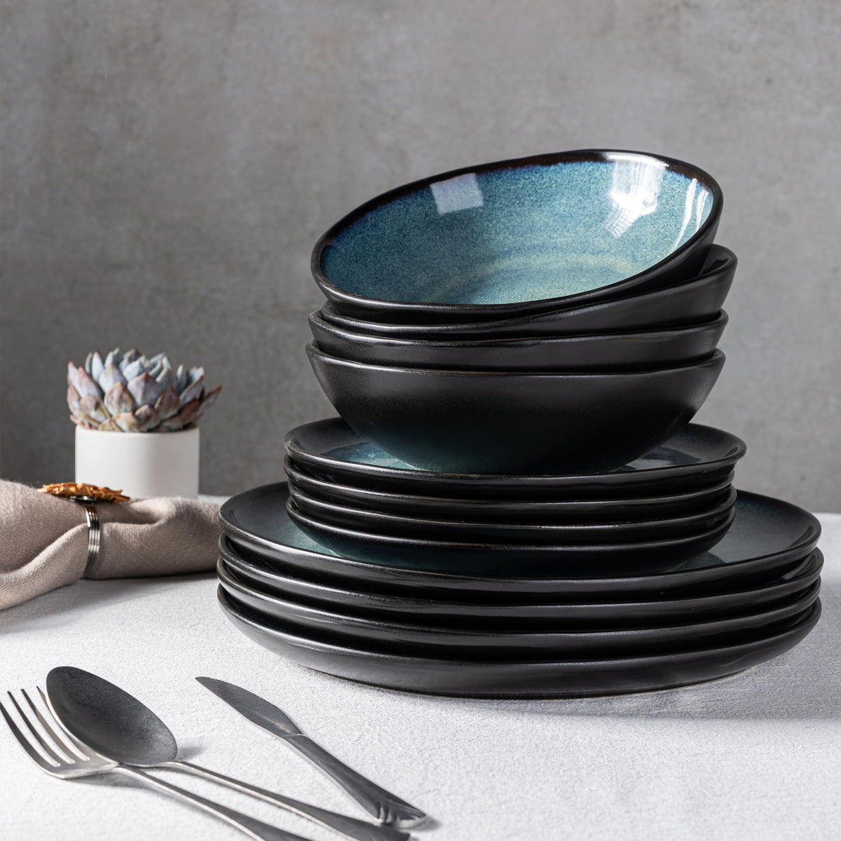 Ceramic Dinnerware Sets for 6, 18Pcs Plates and Bowls Sets Dishes