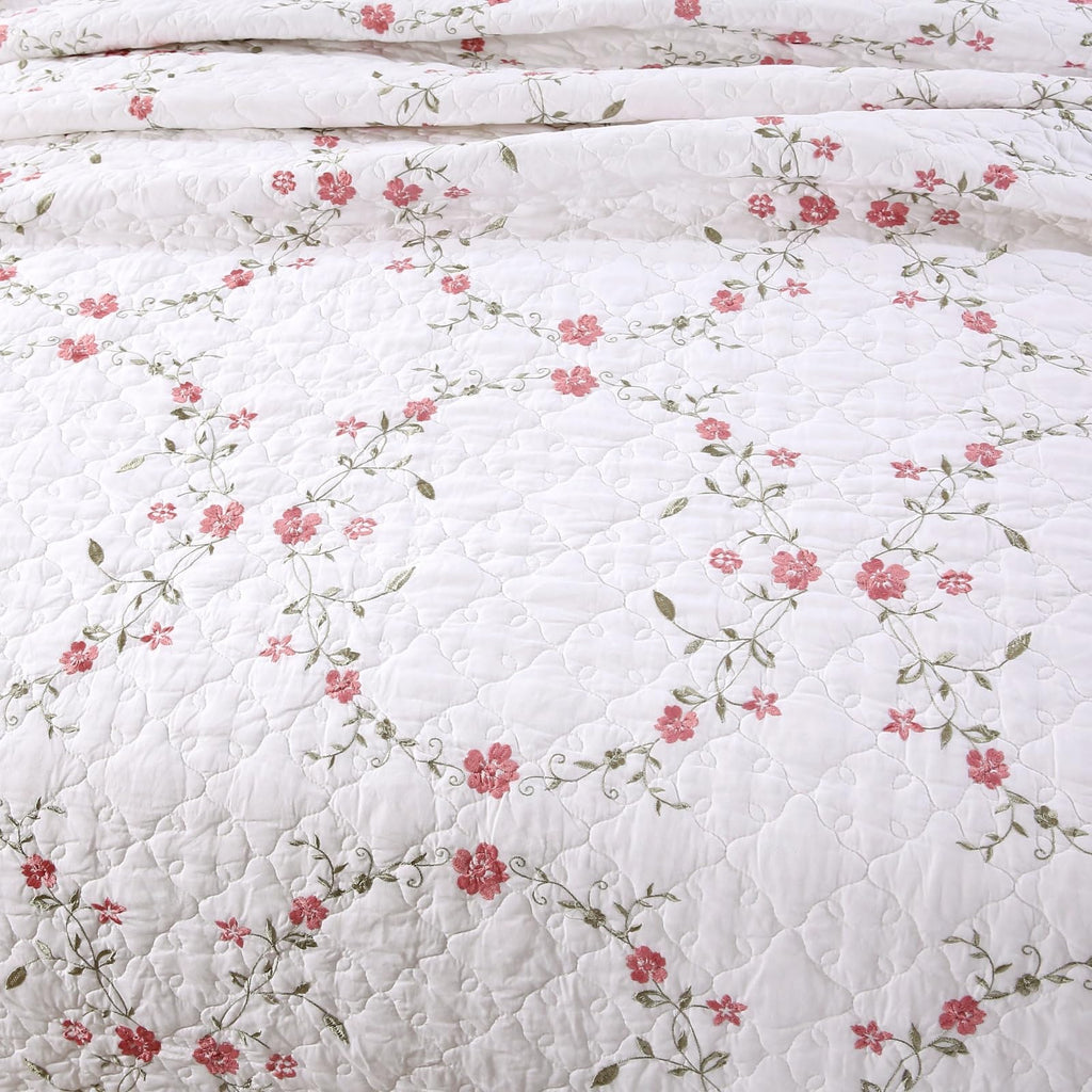 3 Piece Cotton Quilt Bedspreads Elegant Floral Embroidered Soft Lightweight Cotton Coverlet, 1 Quilt and 2