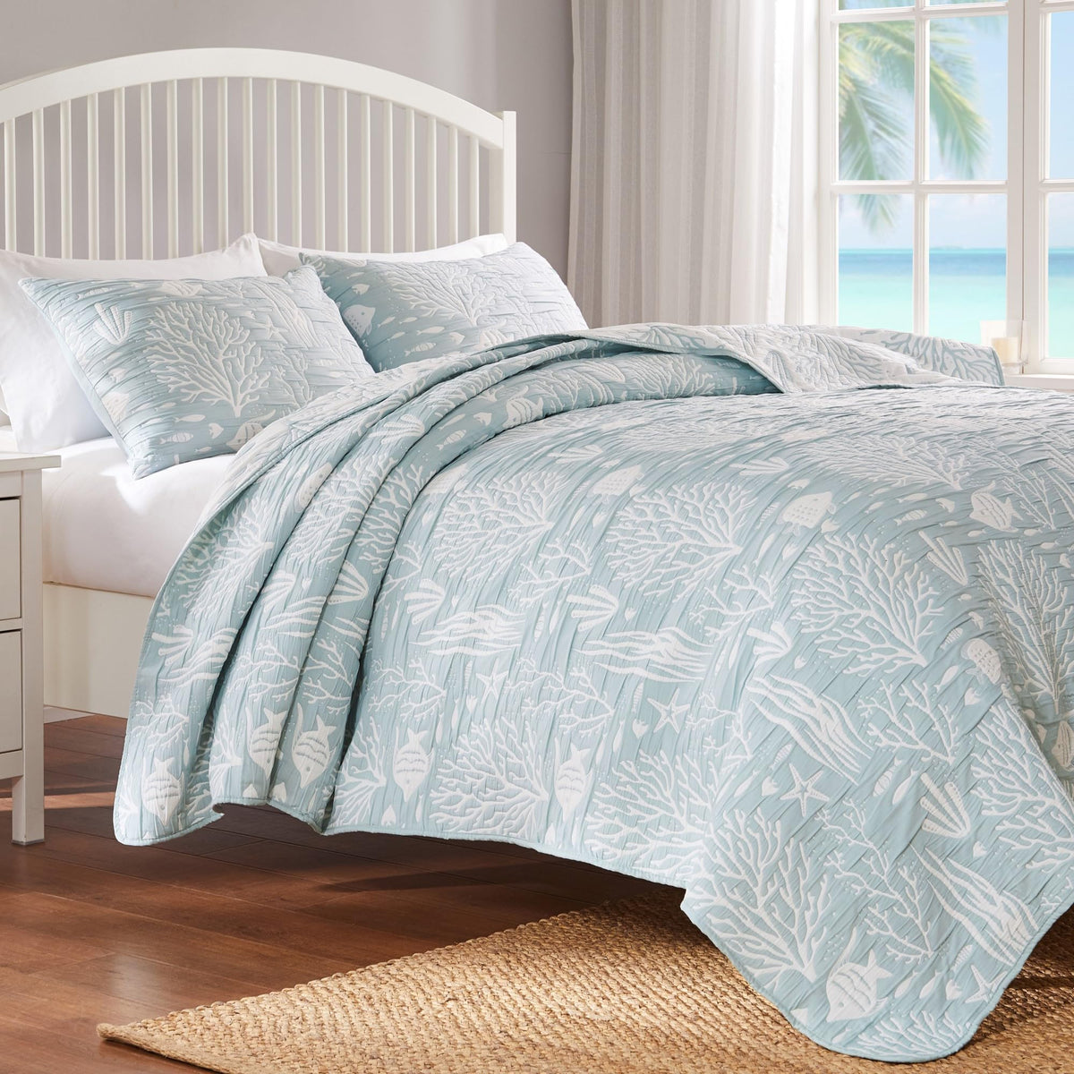 Home Coastal Paradise Reversible Matelassé Coverlet Set, 3-Piece, Marina Seafoam