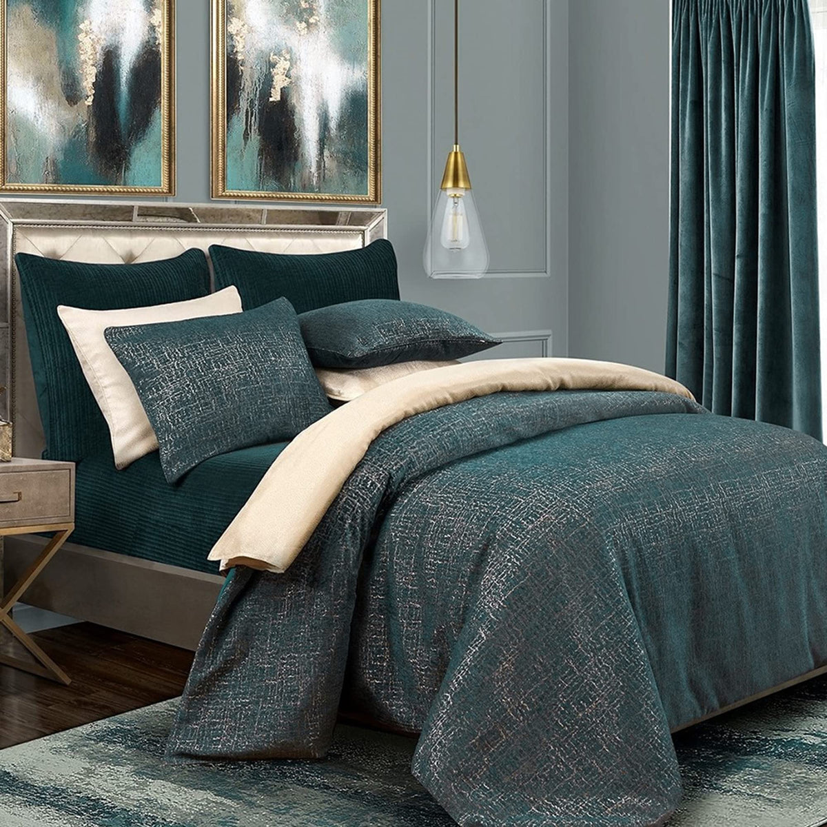 Hayworth 3 Piece Queen Teal Chenille Jacquard Comforter Set