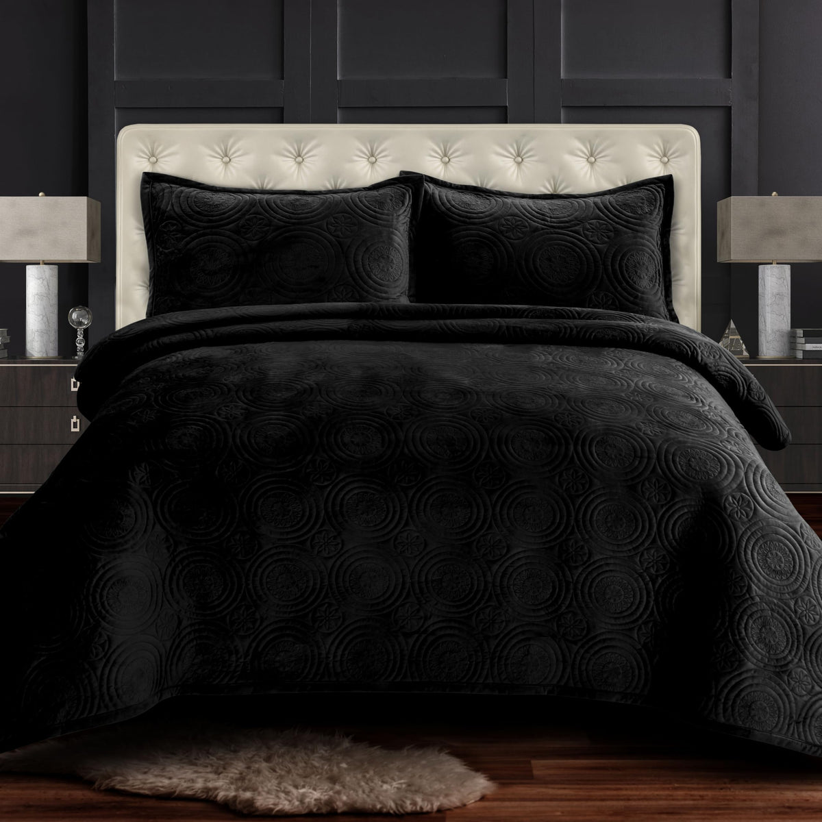 Oversized Velvet Quilt Set - Buttery Soft 260GSM Velvet Bedding for Luxurious Comfort - Double-Sided Capri