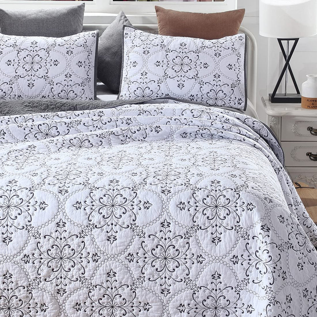3 Piece Embroidered Floral Quilt Sets Oversize Queen 100% Cotton Quilted Bedspread Reversible Soft Lightweight