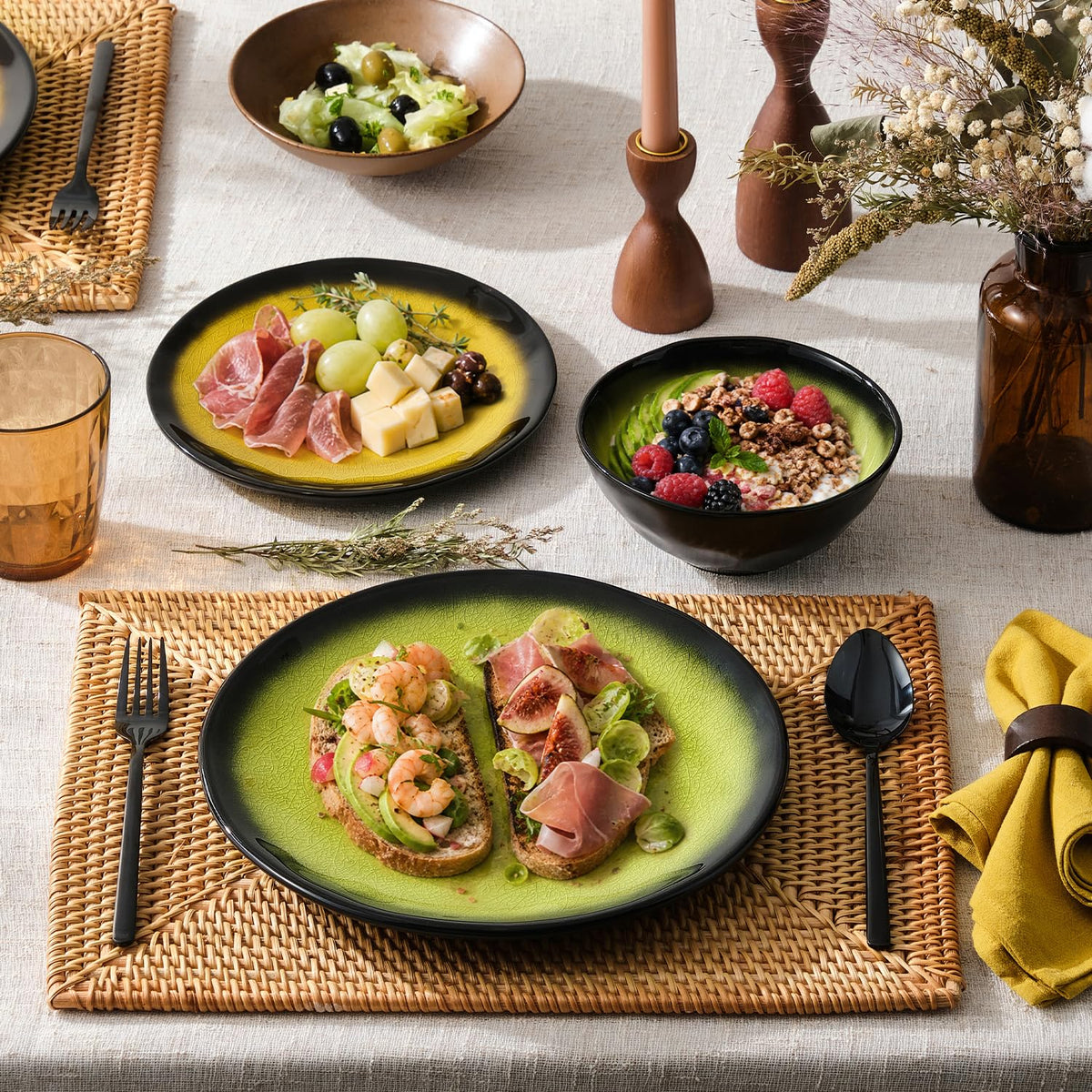 18-Piece Dinnerware Set for 6, Ceramic Plates and Bowls Sets