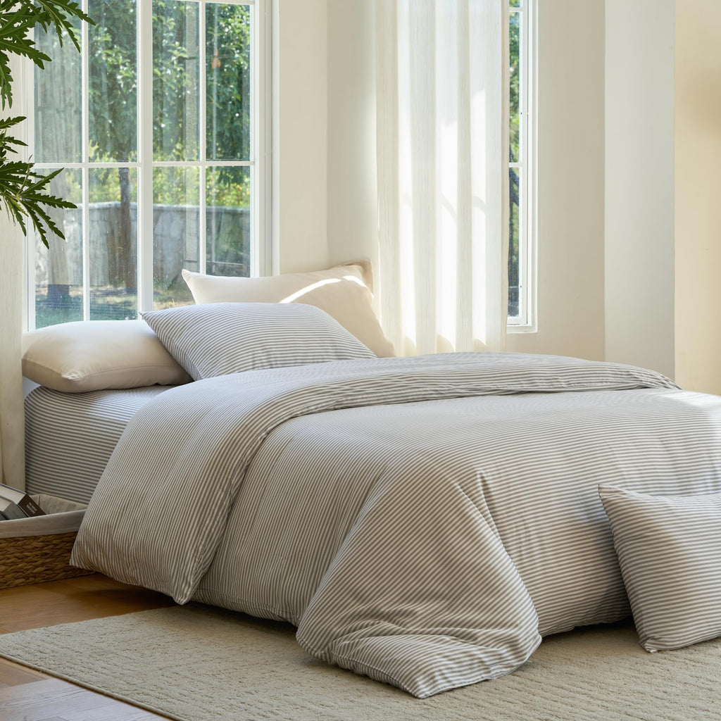 DOZ Duvet Cover Set, 100% Viscose derived from Bamboo, Organically Grown, Buttery Soft, Cooling Duvet Covers, High