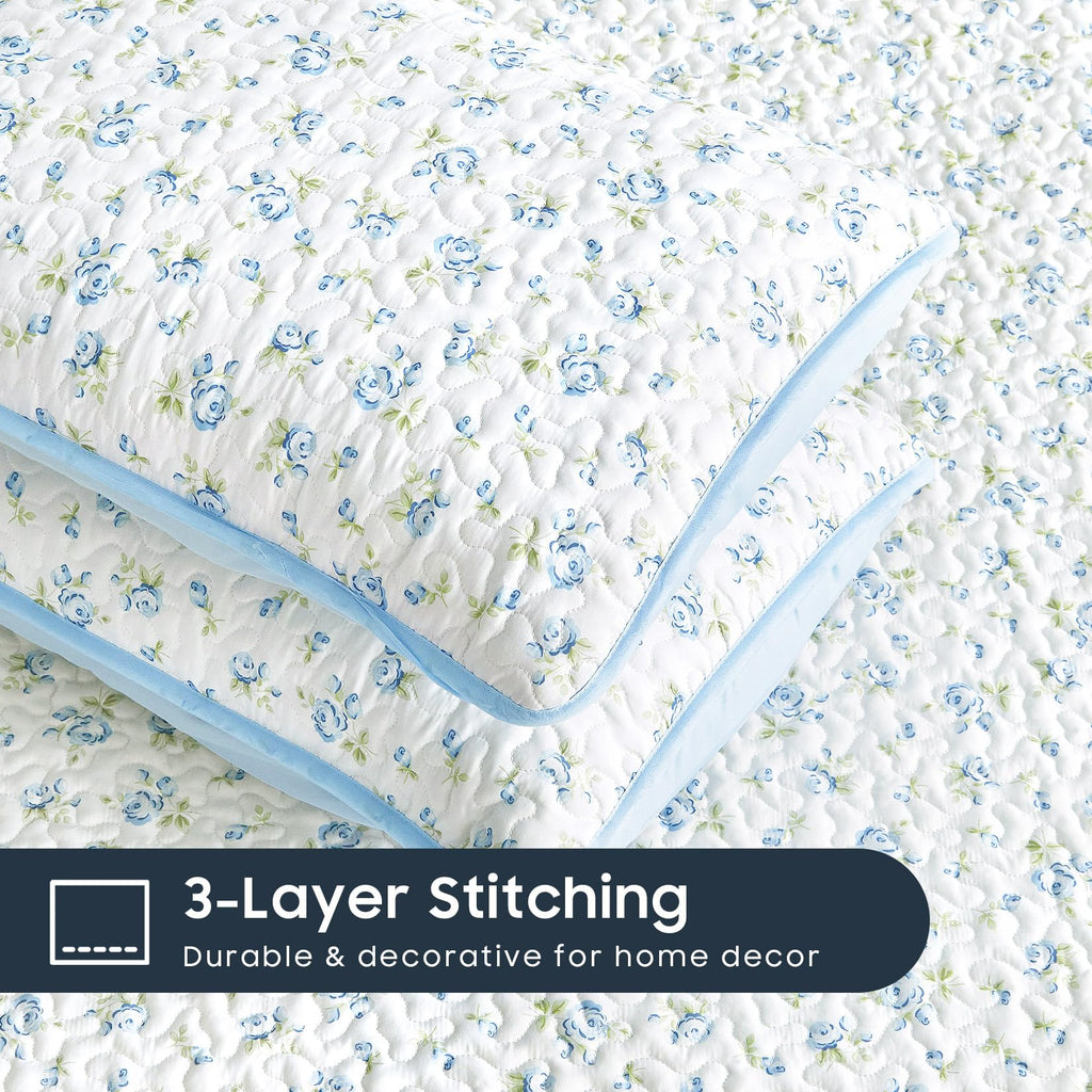Floral Quilt Set, White Blue