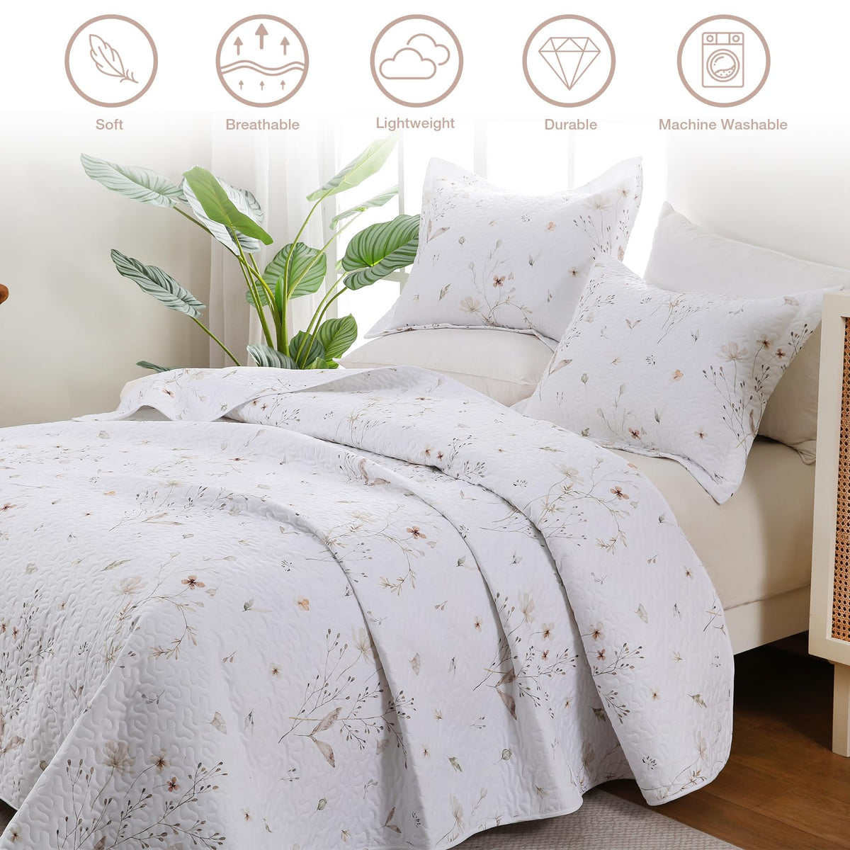 Floral Quilt Bedding Set, Farmhouse Botanical Bedspreads