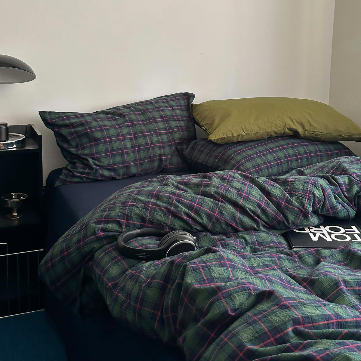 Vintage Forest Green Plaid Duvet Cover Set, 3 Piece Retro Tartan Bedding Collection with Navy Check
