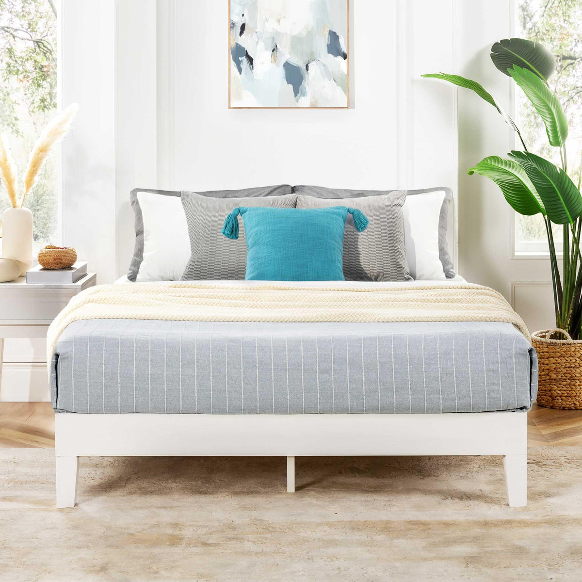 Naturalista Grand 12 Inch Solid Wood Platform Bed with Wooden Slats, Easy Assembly, Queen, White