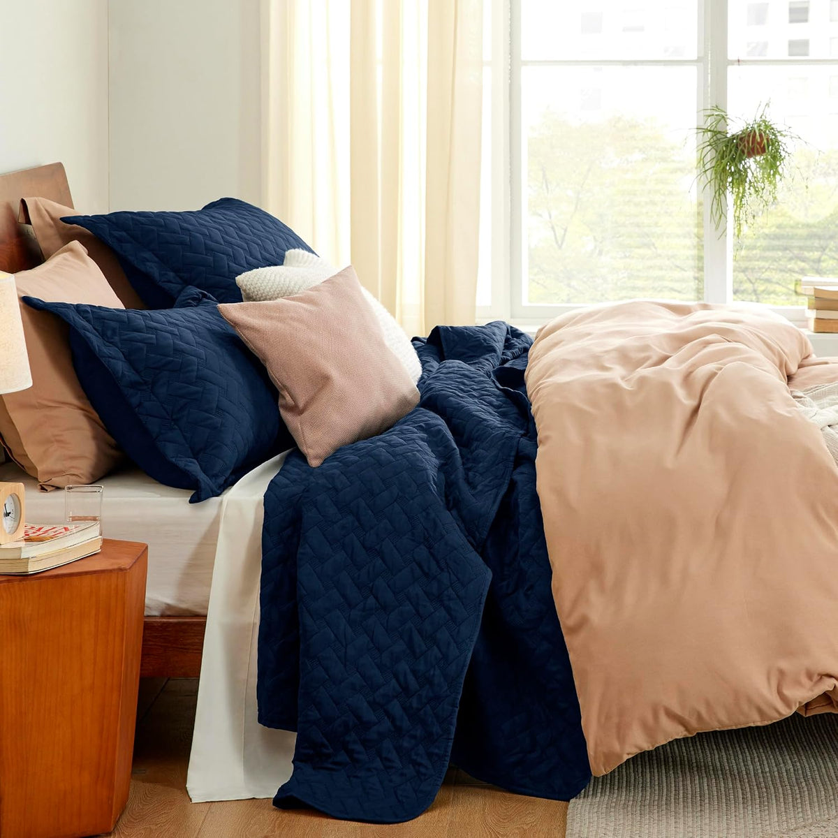 Quilts - Lightweight Bedspreads with Basket Weave Pattern, Soft Quilt Bedding Set, Navy Comforter Set