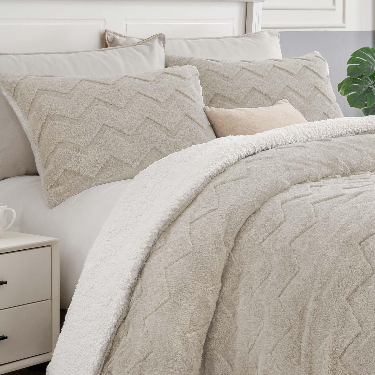 Fluffy Sherpa Comforter Set, Taupe