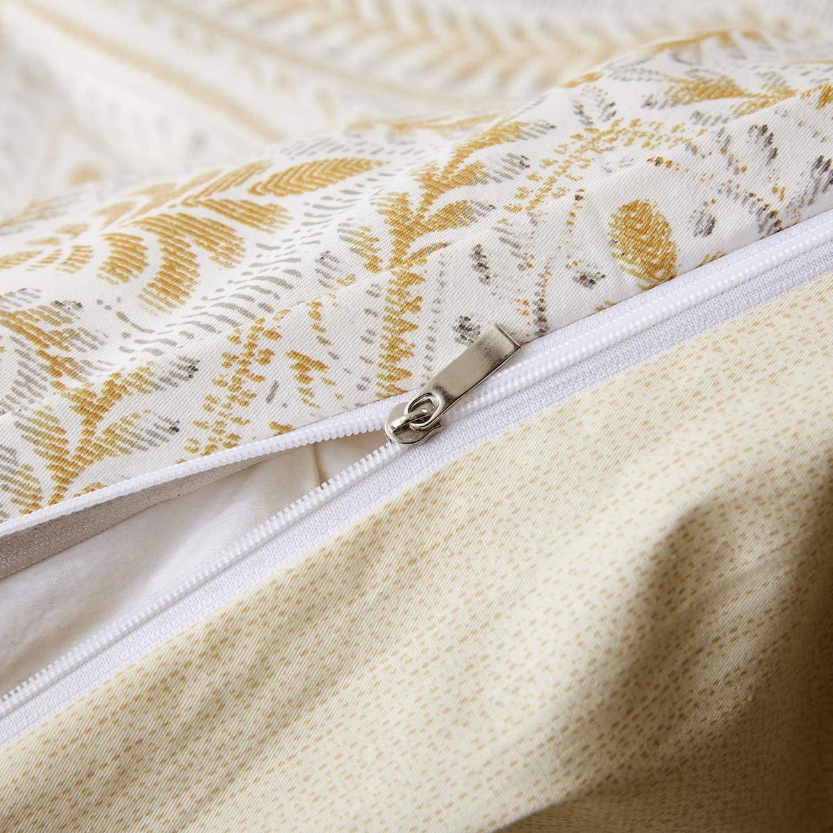 Duvet Cover Set Full Size Paisley Bedding 100% Cotton Ultra Soft Gold Classy Luxurious Bedding with Hidden Zipper