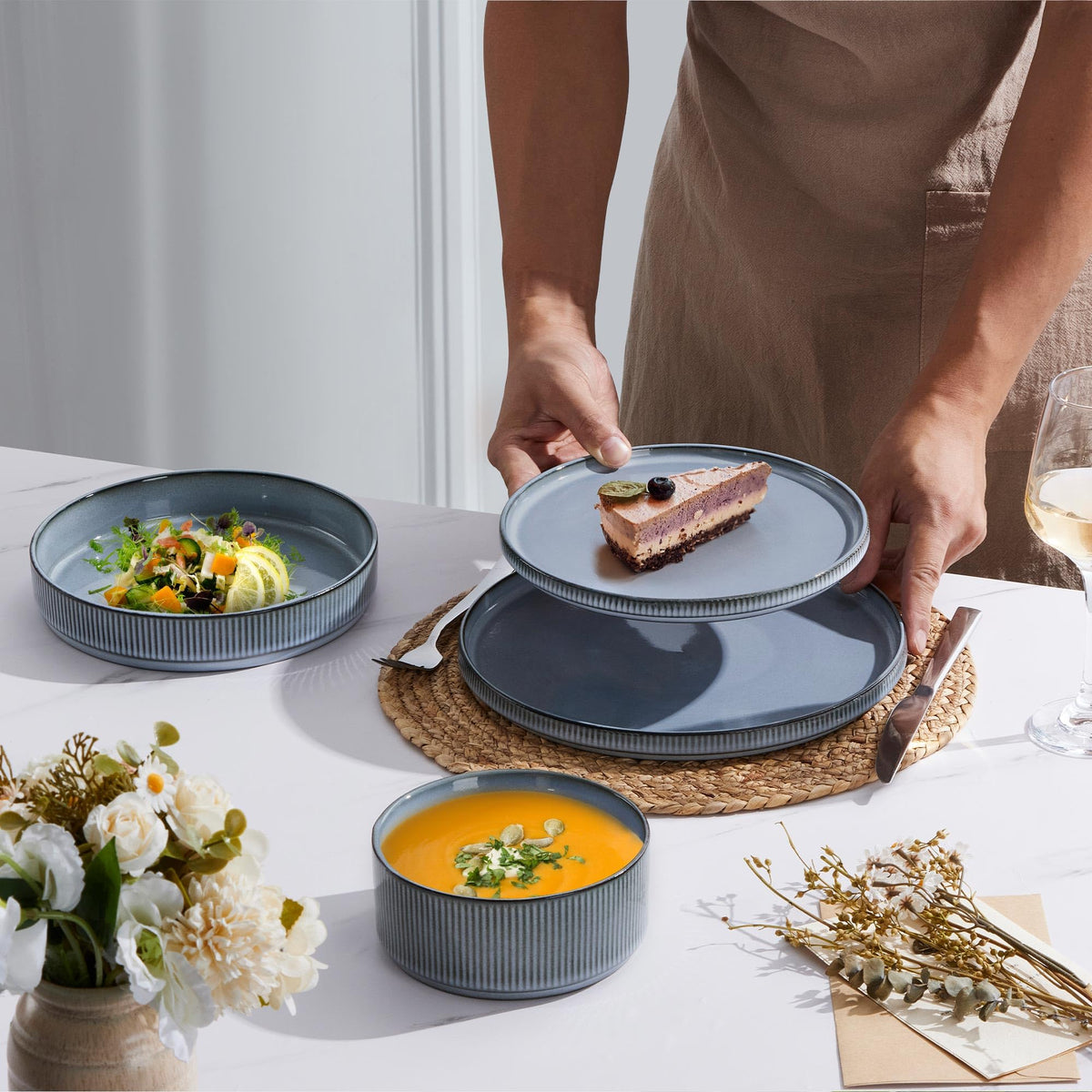 16 Piece Dinnerware Sets, Plates and Bowls with Pasta Bowls Service for 4, Modern Stoneware Ribbed Dishes Dining