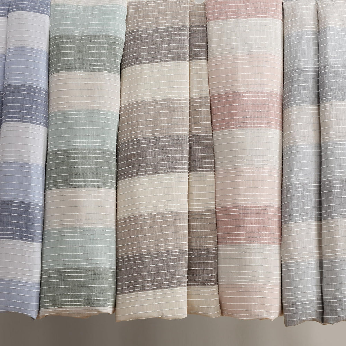 Sand Stripes Blush Comforter Set (90x94in) with 2 Pillowcases (26x20in) - Woven Jacquard Stripe - Pink