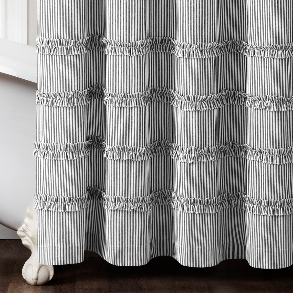 Vintage Stripe Yarn Dyed Cotton, 72" x 72", Black