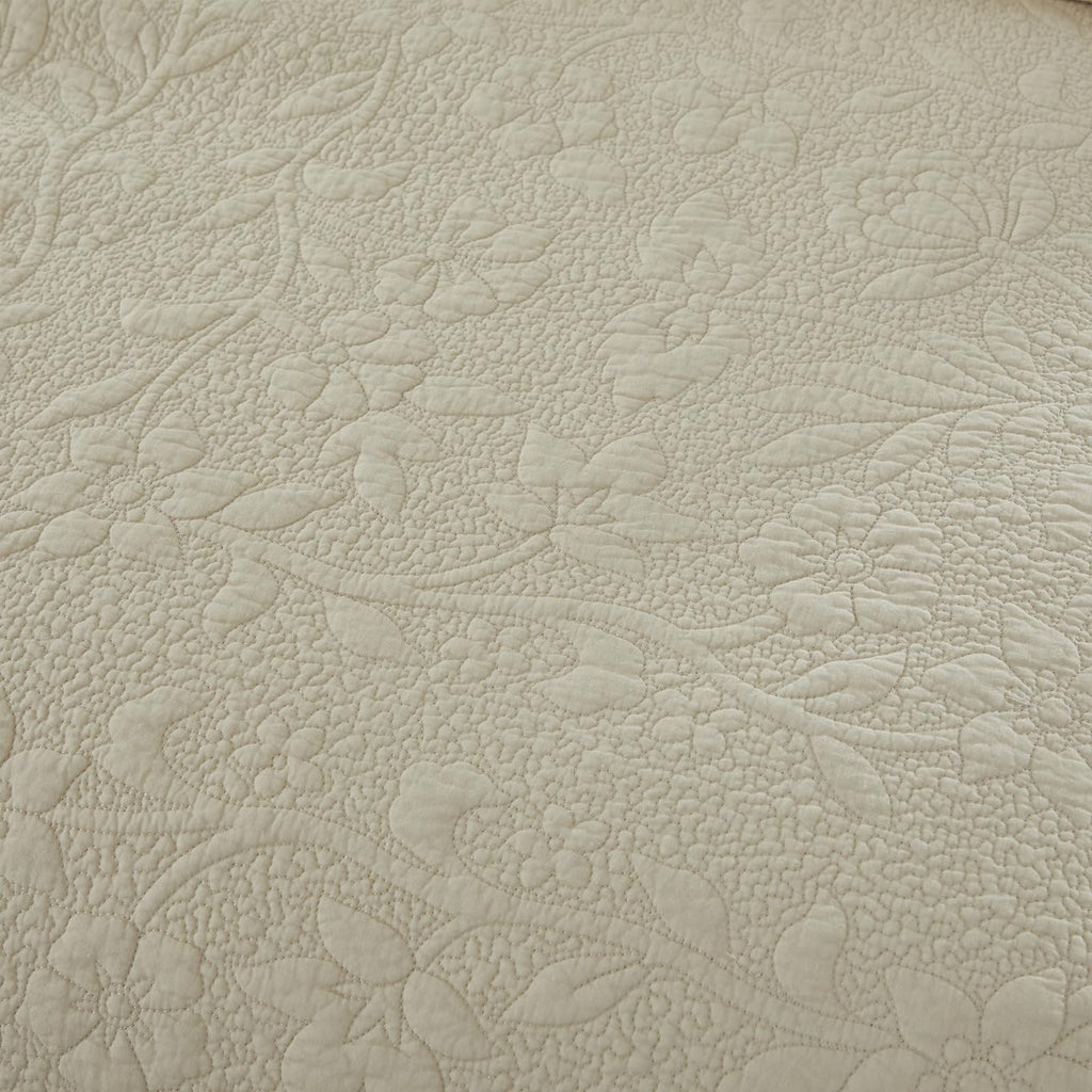 White Beige Quilt Set Queen Size Bedspreads Cotton Farmhouse Luxury Matelasse Bedding Ruffle Bedspread 3-Piece