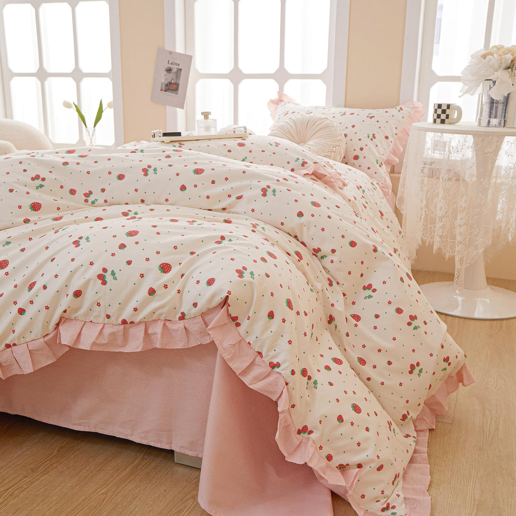 Comforter Set Strawberry Print Bedding Comforter Ruffled Lace Bedding Set Fluffy Fruit Comforters Pink Stripes