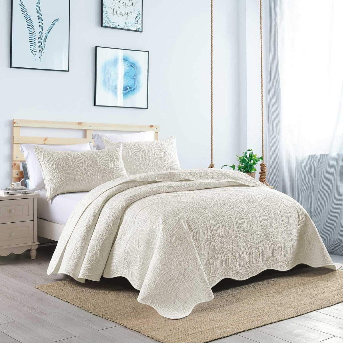 3-Piece Quilt Set with Ruffle, Lightweight Soft Quilt Geometric Bedspread Coverlet with 2 Pillow