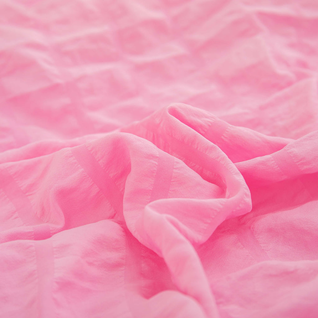 Bed in a Bag Pink Seersucker Comforter Set 5-Pieces Microfiber Lightweight Comforter All Season Bedding Sets