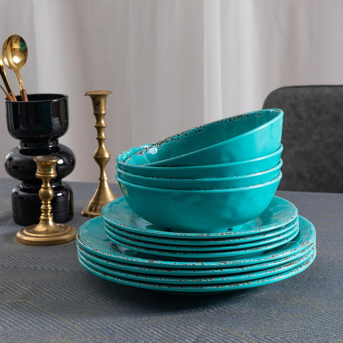 12 Piece Farmhouse Vintage Melamine Plates and Bowls Set, set of 4