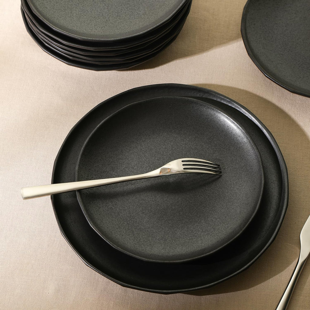 Lain Rio 12-Piece Dinnerware Set Stoneware, Black
