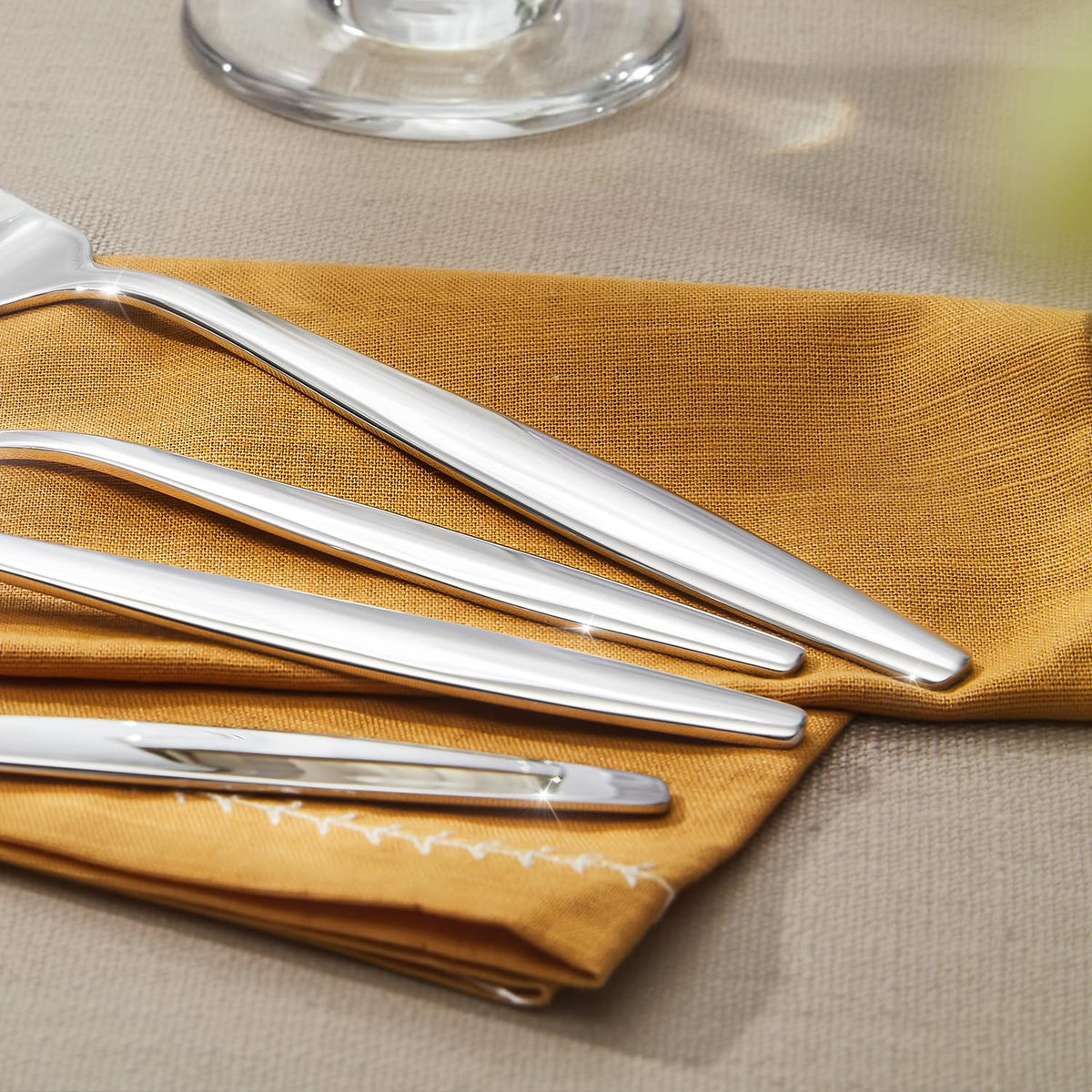 18/10 Stainless Steel Silverware Set for 4,20 Piece Flatware Set
