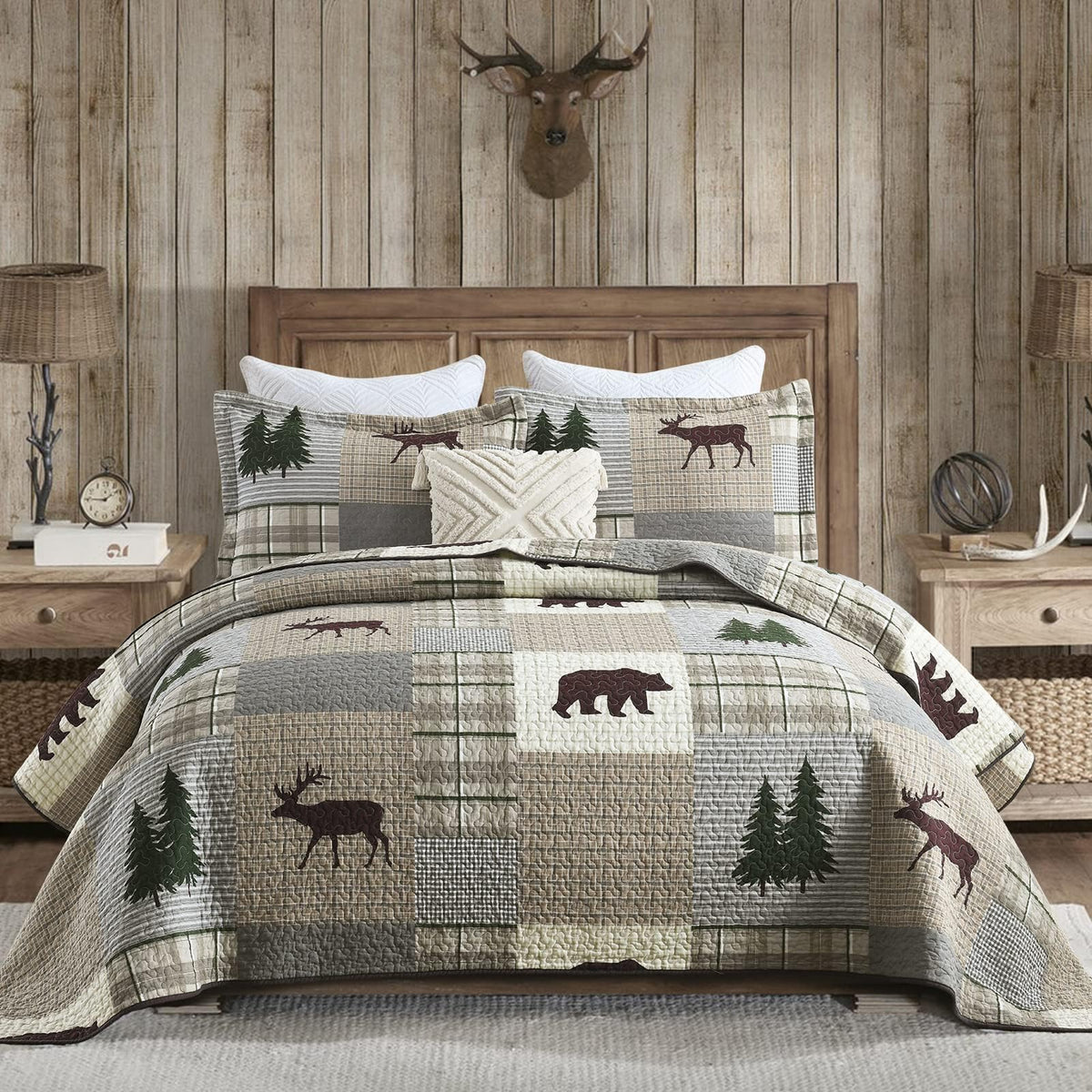 Quilt - 100% Cotton Lightweight Cabin Plaid Quilt Bedding Set, Forest Tree Brown Bear Deer Patchwork